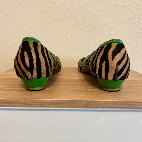 Etro Tiger Stripe Ponyhair Ballet Flats with Green Patent Detail Size 41 - Picture 5 of 8